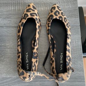 Via Spiaga Leopard Flats, Size 9